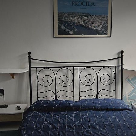 Piccolo Tirreno Hotel Residence Procida Exteriör bild