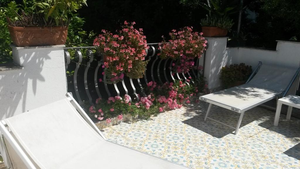 Piccolo Tirreno Hotel Residence Procida Exteriör bild