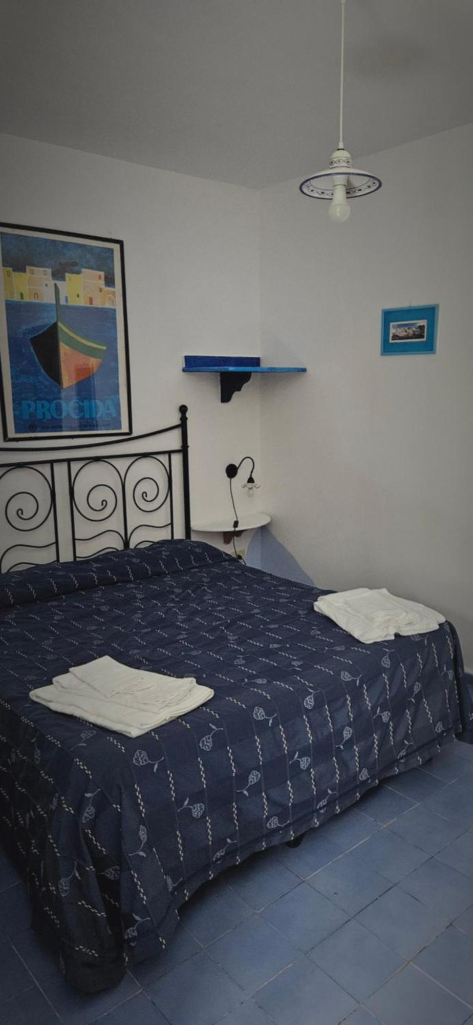 Piccolo Tirreno Hotel Residence Procida Exteriör bild