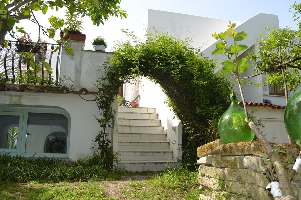 Piccolo Tirreno Hotel Residence Procida Exteriör bild