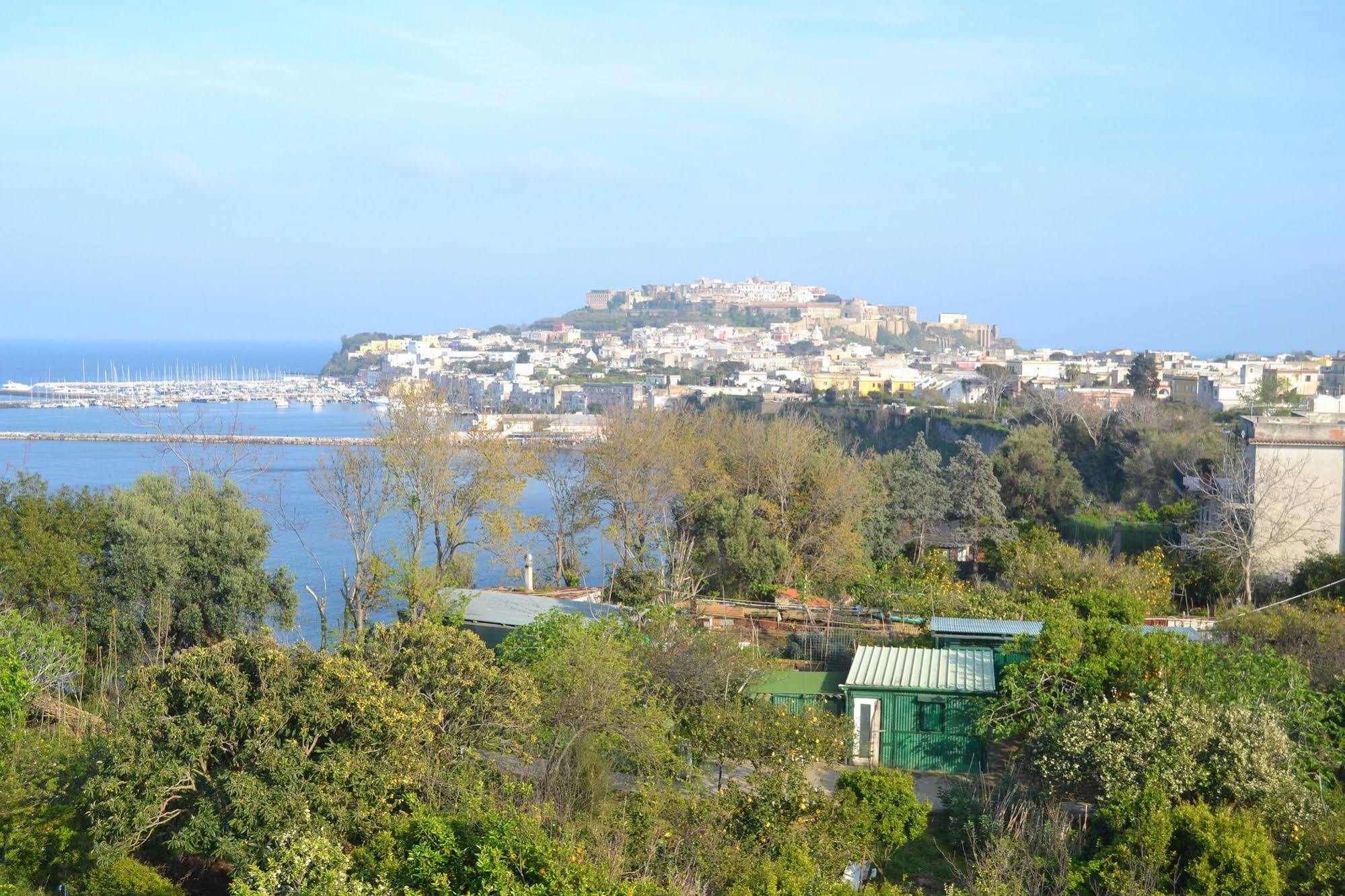 Piccolo Tirreno Hotel Residence Procida Exteriör bild